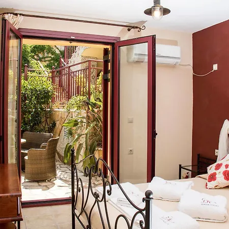 Greka Ionian Suites Agia Efimia Exteriér fotografie