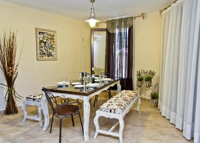 Greka Ionian Suites